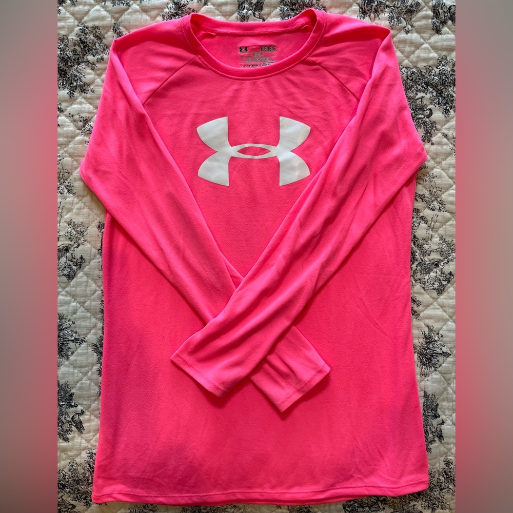 Youth Under Armour heatgear Loose Dri-Fit Long Sleeve Tee, Size Large.